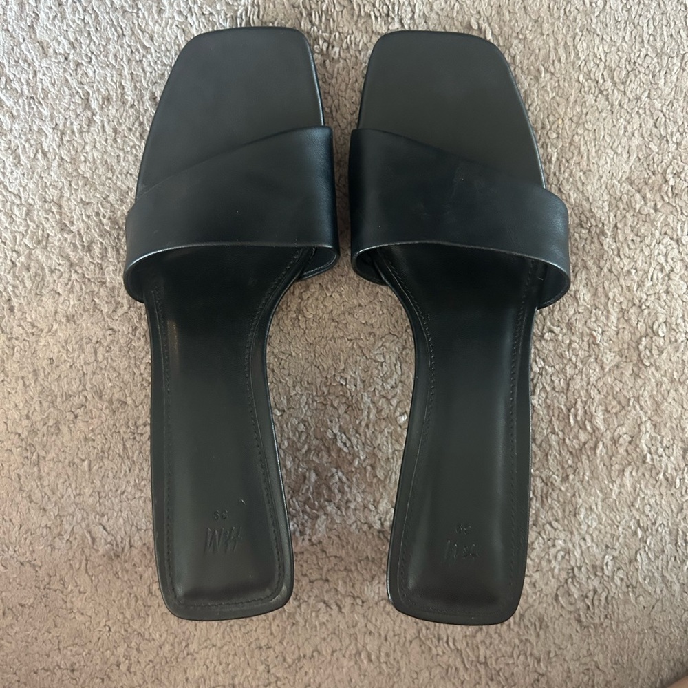 H&M Black low heels